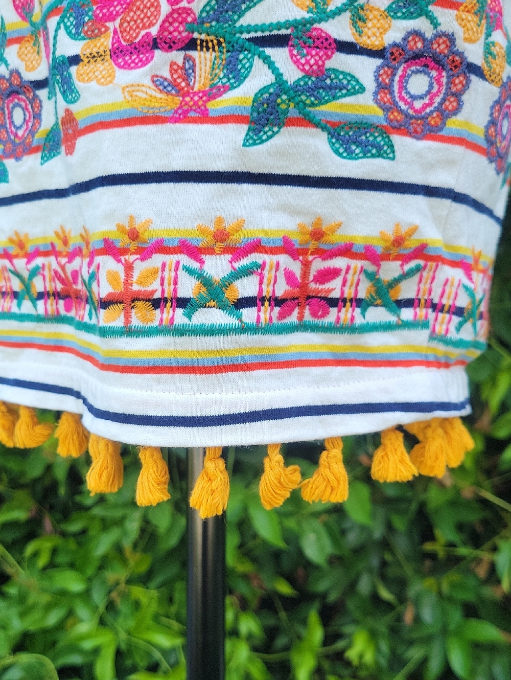 THML Multicolor Embroidered Pencil Skirt Southwest Boho Vibes Sz S - Picture 11 of 16